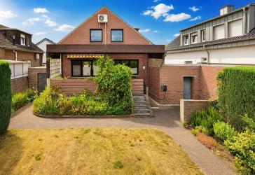 Modernisiertes Familienglück mit Sonnengarten nahe Xantener Nordsee