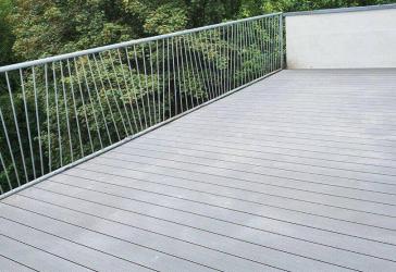 3,5Zi mit Dachterrasse, Solingen Wald, Waldrand, Renoviert, auf Wunsch mit Möbelübernahme Vormieter