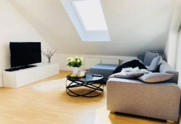Privatverkauf: Traumhafte Maisonette-Wohnung Schwieberdingen