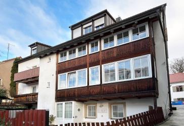 Urbanes Wohnen: Vermietete Wohnung mit Wintergarten im Stadtzentrum Straubings