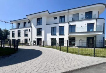 Zentral und ruhig, Sie können in Kürze einziehen. 3-ZKB Erdgeschosswohnung mit Terrasse in Elsen