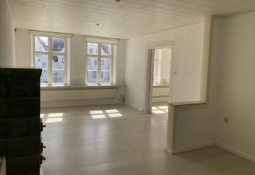 4-Zimmerwohnung zur Miete zentral am Markt Husum gelegen- Otto Stöben GmbH