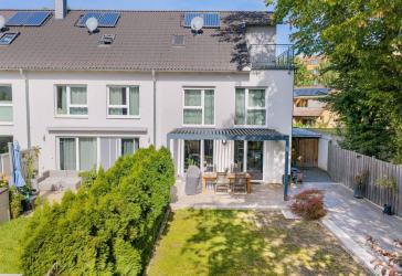Vorschaubild Reihenendhaus