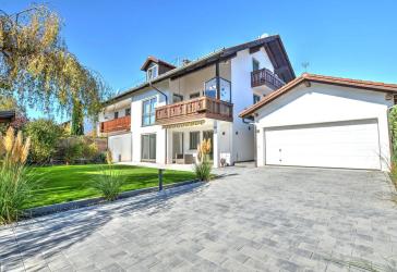 Vorschaubild Mehrfamilienhaus