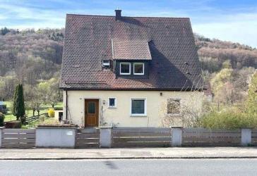 Gepflegtes Einfamilienhaus mit Potenzial