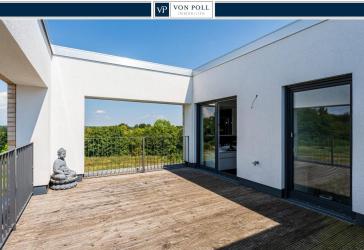 IN WOLFSBURGS ANGESAGESTER LAGE - HIGHEND STADTHAUS MIT DACHTERRASSE UND BLICK INS GRÜNE