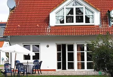 Doppelhaushälfte auf der Insel Rügen zu verkaufen