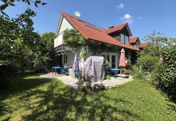 Vorschaubild Reihenendhaus