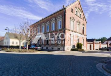 Vielseitiges Baudenkmal für Wohnen und Gewerbe in Tarthun!