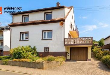 Attraktiver Einstieg ins Eigenheim - Freistehendes Einfamilienhaus in Bann mit Potenzial