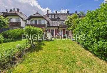 ,,Haus-in-Haus'-Wohnung in Meerbusch-Nähe