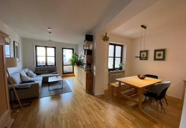2,5 Zimmer Wohnung mit Loggia in der Augsburger Innenstadt