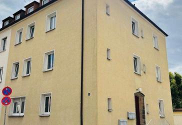 Voll vermietetes Mehrfamilienhaus mit 4 Einheiten - charmante Kapitalanlage - provisionsfrei