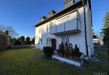 Schönes Dreifamilienhaus auf großzügigem Süd-/West-Grundstück mit zusätzlichem Baurecht