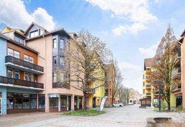 MÜNCHNER IG: Zentrale BESTLAGE - Rathausplatz von Garching - FREI, ruhig und begehrt!
