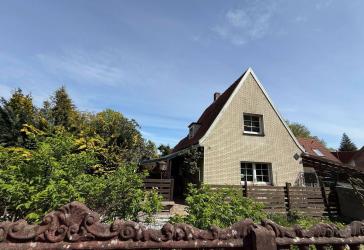 *** Gepflegtes Einfamilienhaus mit Garage in Geesthacht ***