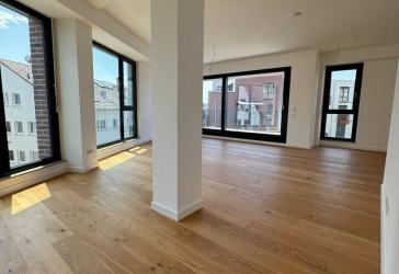 3-Zimmer-Loft mit Süd-Balkon & En-Suite-Bad - 112 m² bezugsfertig in Frankfurt