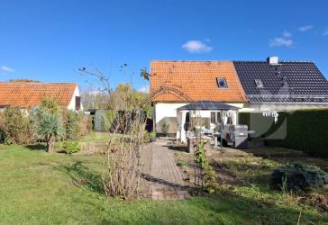 Leben im Grünen - charmante Doppelhaushälfte mit viel Platz für Gartenliebhaber