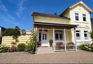 Historisches Einfamilienhaus mit separater Einliegerwohnung und eigenem Eingang in Uetersen