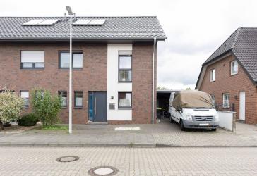 Doppelhaushälfte in ruhiger Lage