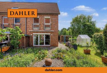 Modernes Endreihenhaus mit wunderschönem Garten ruhig gelegen im Zentrum von Halstenbek
