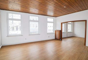 ALTBAUCHARME IM HERZEN VON OLDENBURG - Renovierte Wohnung sucht wertschätzende Bewohner!