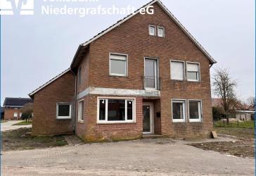 Ideal für den Handwerker - Einfamilienhaus mit großem Grundstück