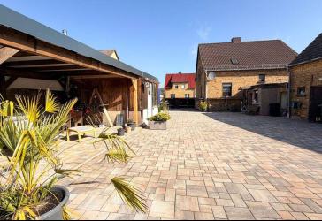*RESERVIERT* Ein Zuhause für Menschen, die Platz und Charakter lieben-freistehendes Einfamilienhaus