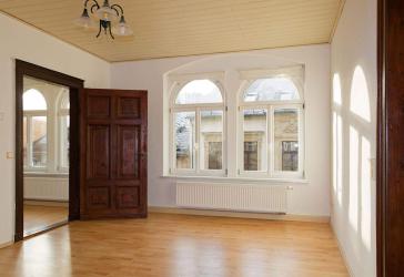 Wohnung mit Einbauküche und Stellplatz