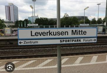 WG- ZIMMER IN STUDENTEN WOHNGEMEINSCHAFT AN 1PERSON STUDENTEN ODER AZUBIS NICHTRAUCHER