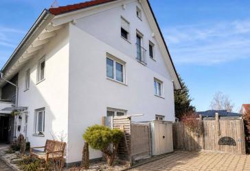 Vorschaubild Reihenendhaus