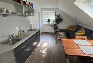 Schicke Dachgeschoss-Wohnung