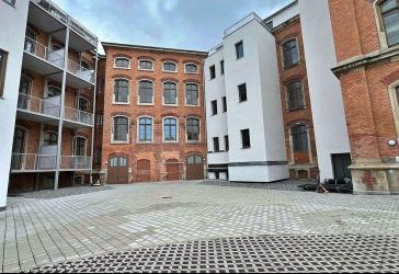 *** Moderne 2-Raum-Wohnung im sanierten Gymnasiumgebäude ***