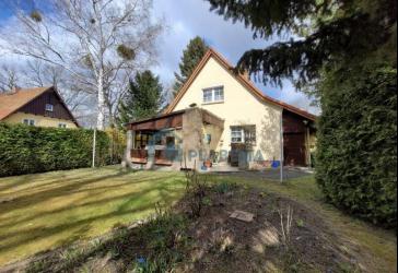 Eine Investition in die Zukunft - Freistehendes Einfamilienhaus mit Erbbaurecht in Kleinmachnow