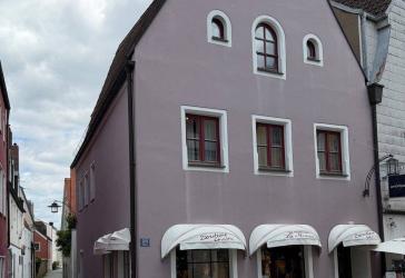 Repräsentatives Geschäftshaus