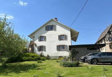 Einfamilienhaus mit Anbau, Carport und großem Grundstück