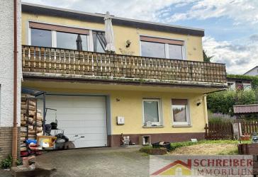 Doppelhaushäfte mit Garage in Bad Laasphe zu verkaufen