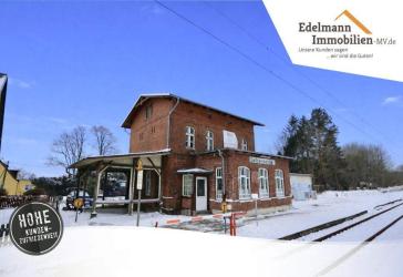 Ehemaliges Bahnhofsgebäude Gelbensandes mit ca.300m² Ntzfl. sucht neues Kapitel mit kreativen Ideen!