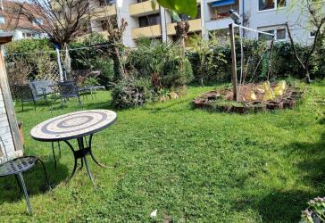 Ruhige Erdgeschosswohnung mit einmaligem Garten in zentraler Lage in der Unterwiehre