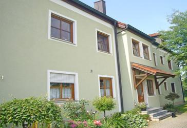 Großzügige 4-Zimmerwohnung in Karlskron