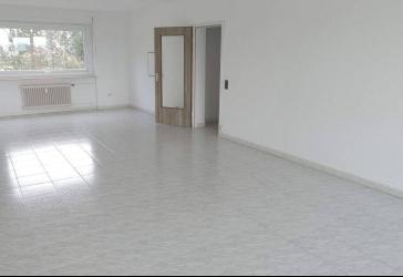 Frankfurt/M- Sossenheim 3 Zimmer Wohnung mit Loggia und EBK