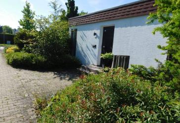 Bungalow in toller, ruhiger Lage auf großem Grundstück in Königsbrunn bei Augsburg