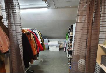 Großzügige 2-Zimmer-Dachgeschosswohnung zur Miete in Neuss Reuschenberg