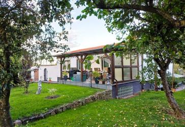 geräumiges und gepflegtes Wohnhaus mit Nebengelass nahe Prenzlau