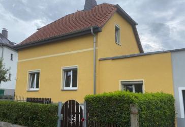 Gepflegtes Einfamilienhaus mit Einliegerwohnung in bester Wohnlage Weidas