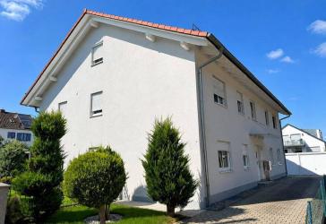 Traum Maisonette 4 Zimmer Wohnung mit Garage in kleiner Wohnanlage mit 4 Einheiten