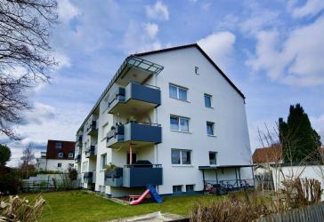 Großzügige 4-Zimmer Wohnung mit überdachtem Balkon und Einzelgarage (Whg. 6)