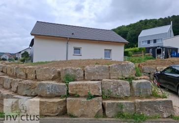 Neuwertiges Einfamilienhaus in sonniger Lage - modern, energieeffizient & mit Ausbaureserve