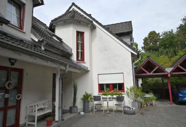 Vorschaubild Reihenendhaus