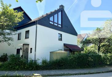 Vorschaubild Reihenendhaus